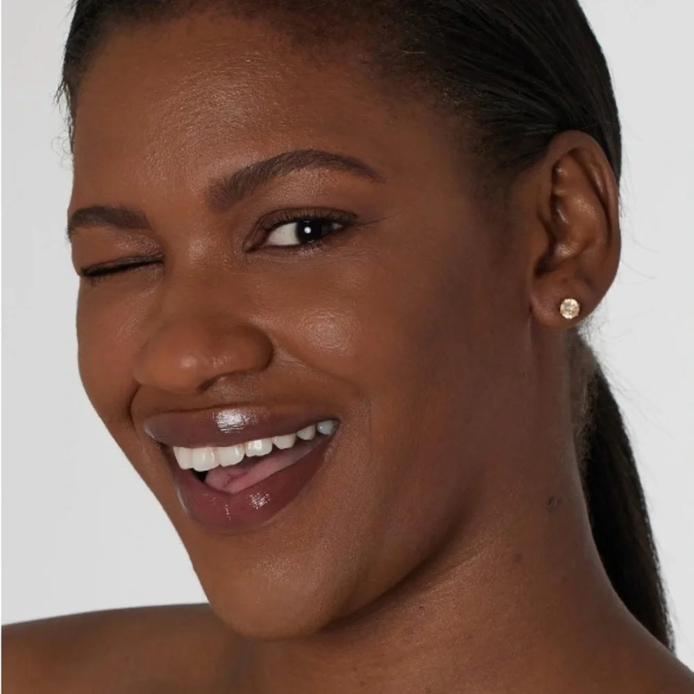 Uoma Beauty Say What?! Foundation Brown Sugar T2